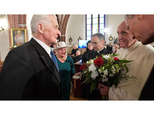 Visuotiniai atlaidai Pasaulinės senelių dienos proga